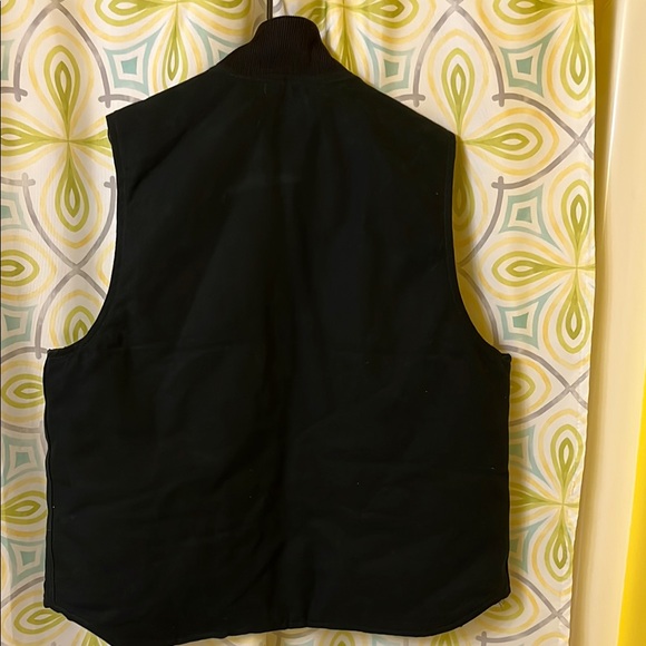 Carhartt Black Vest - Picture 2 of 5